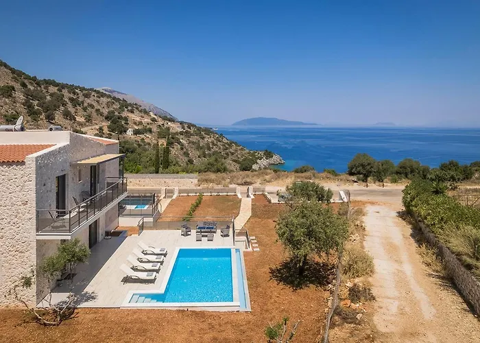 Petradi Villas Skala